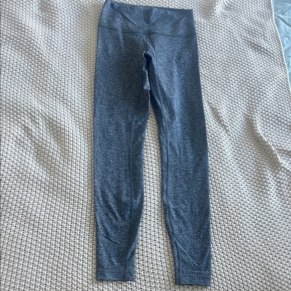 NWOT Lululemon Align Leggings size 6 28” inseam - Picture 1 of 4